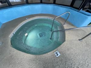 thumbnail: 430953206.jpg