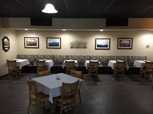 thumbnail: Restaurant
