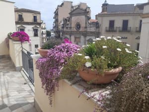 thumbnail: Balcony