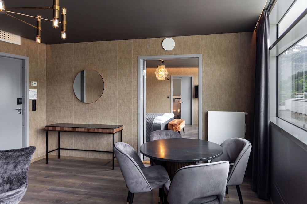 In-room dining