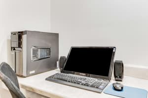 thumbnail: Business center