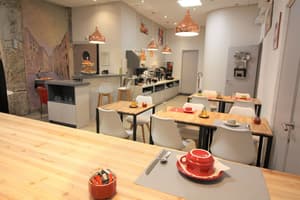 thumbnail: Breakfast area