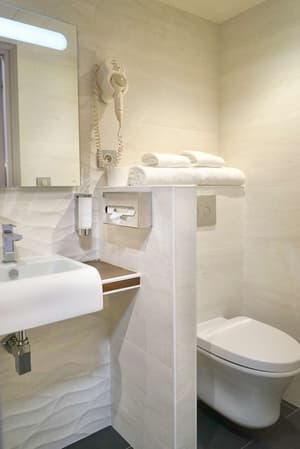thumbnail: Bathroom