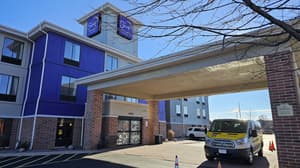 Sleep Inn & Suites Milwaukee Airport