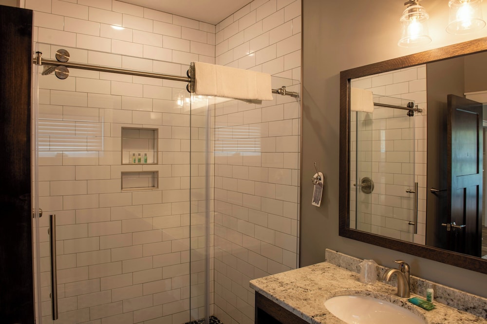 Bathroom shower