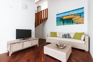 thumbnail: In-room dining