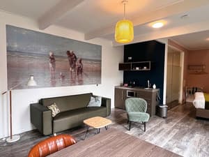 thumbnail: Living area