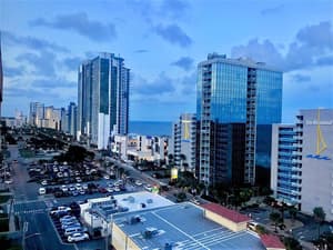 thumbnail: Exterior