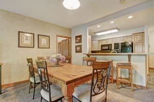 thumbnail: In-room dining