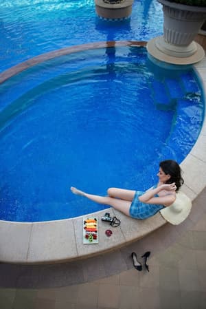 thumbnail: Pool