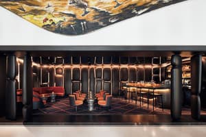 thumbnail: Bar (on property)