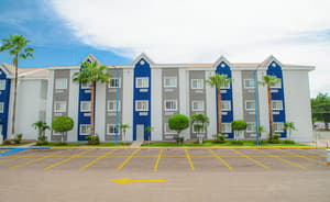 thumbnail: Exterior