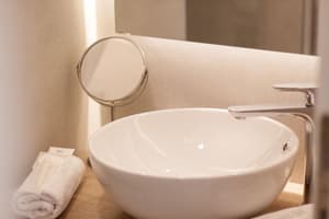 thumbnail: Bathroom sink