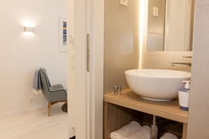 thumbnail: Bathroom sink