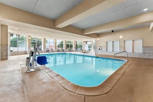 thumbnail: Pool