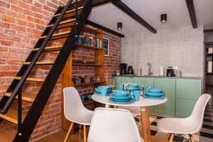 thumbnail: In-room dining