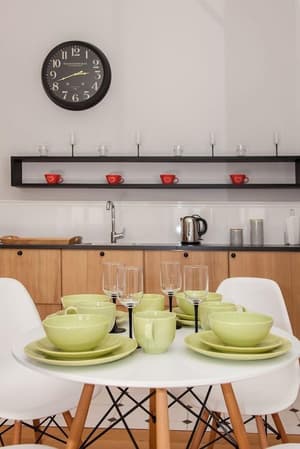 thumbnail: In-room dining