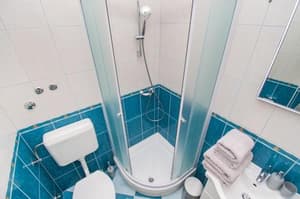 thumbnail: 410686754.jpg