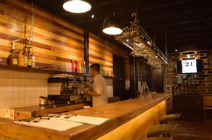 thumbnail: Restaurant