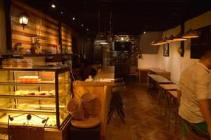 thumbnail: Bar (on property)