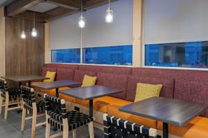 thumbnail: Breakfast area
