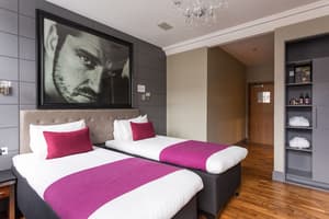 thumbnail: Room