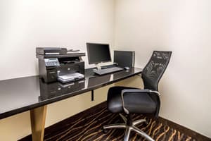thumbnail: Business center