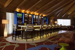 thumbnail: Bar (on property)