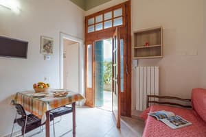 thumbnail: Interior
