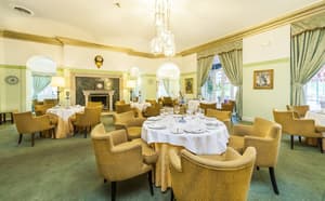 thumbnail: Restaurant