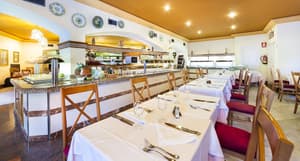 thumbnail: Restaurant