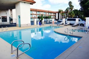 thumbnail: Pool