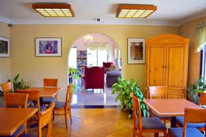 thumbnail: Breakfast area