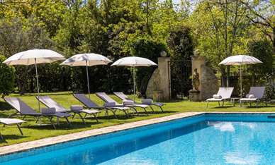 Pool,On-Site,Outdoor/Exterior,Property Amenity,Recreation
