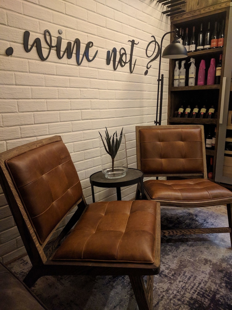 Tasting room