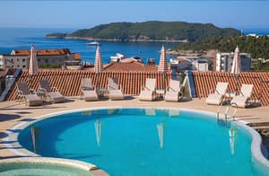 thumbnail: Outdoor pool