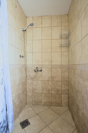 thumbnail: Bathroom shower