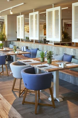 thumbnail: Restaurant