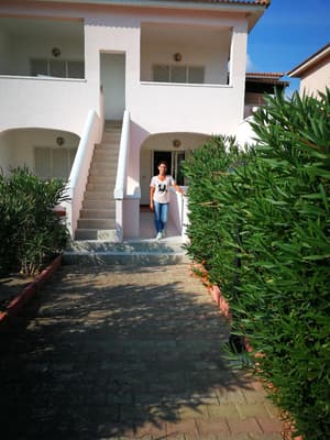 thumbnail: General view