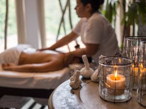 thumbnail: Massage