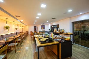 thumbnail: Restaurant