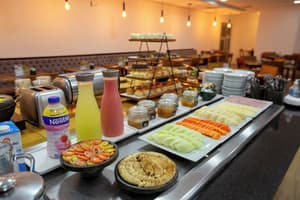 thumbnail: Restaurant