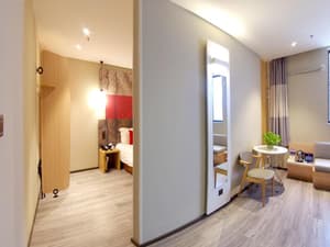 thumbnail: Room