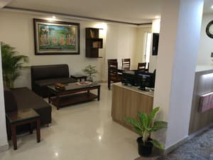thumbnail: Lobby sitting area