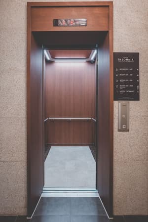 thumbnail: Reception