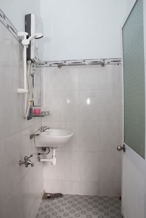 thumbnail: Bathroom