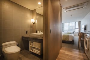 thumbnail: Bathroom