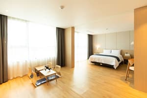 thumbnail: Room