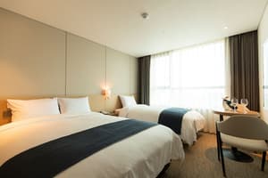 thumbnail: Room
