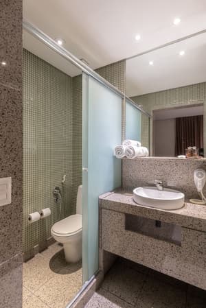 thumbnail: Bathroom